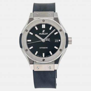 Hublot Classic Fussion 565.NX.1171.RX Automatic Black Titanium Men's Wristwatch 38mm