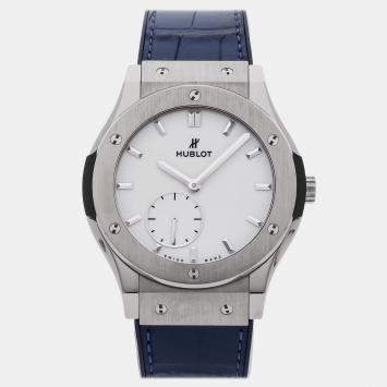 Pre Owned Hublot Classic Fusion 545.NX.2210.LR Manual Winding White Dial Titanium Men's Wristwatch 42mm