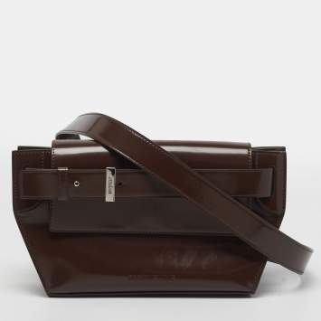 مملوكة مسبقًا Jacquemus The Capri Dark Brown Patent Leather Messenger Bag