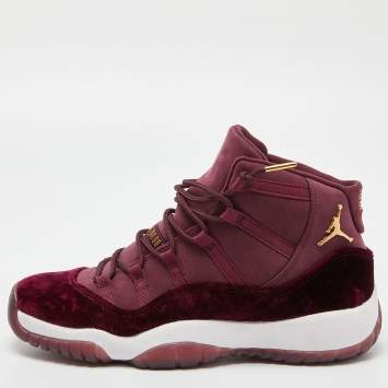 Pre Owned Air Jordan Burgundy Velvet Jordan 11 Retro Heiress Sneakers Size 41