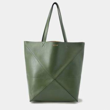 Loewe Black Natural Iraca Palm Medium Anagram Basket Tote