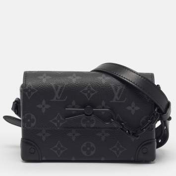 Pre Owned Louis Vuitton Steamer Monogram Eclipse Canvas Wearable Wallet