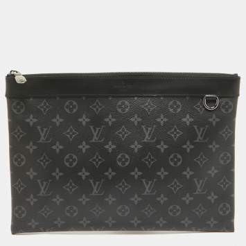 Pre Owned Louis Vuitton Monogram Eclipse Canvas Discovery GM Pochette