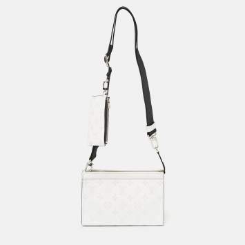 Pre Owned Louis Vuitton Optic White Taigarama Canvas Gaston Wearable Wallet