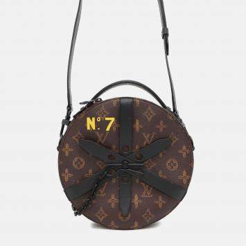 Pre Owned Louis Vuitton Wheel Box Noir Monogram