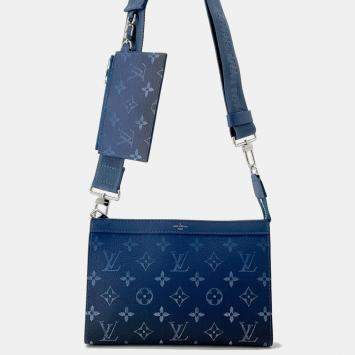 Pre Owned Louis Vuitton Gaston Wearable Wallet Navy Blue Monogram/Gradient