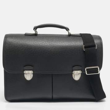 Pre Owned Louis Vuitton Black Taiga Leather Alexei Messenger Bag