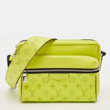 Pre Owned Louis Vuitton Neon Yellow Taiga Leather Monogram Canvas Outdoor Messenger Bag