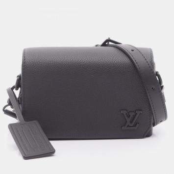 Pre Owned Louis Vuitton Fastline Wearable Wallet Shoulder Bag In Leather With Aerogram Pattern Black