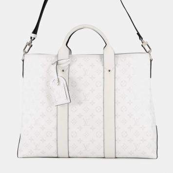 Pre Owned Louis Vuitton Weekend Tote Nm Blanc Monogram Taiga Leather