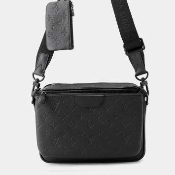 مملوكة مسبقًا Louis Vuitton Trio Messenger M26713 Noir Monogram Shadow Leather Crossbody Bag