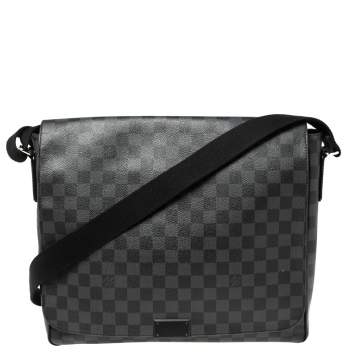 Pre Owned Louis Vuitton Damier Graphite Canvas District GM Bag