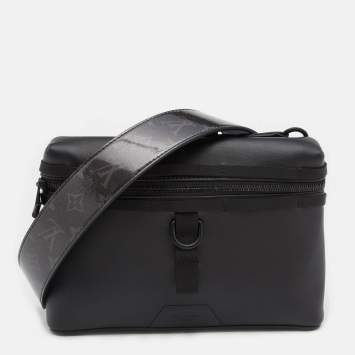 Pre Owned Louis Vuitton Black Leather Limited Edition Monogram Eclipse Glaze PM Bag