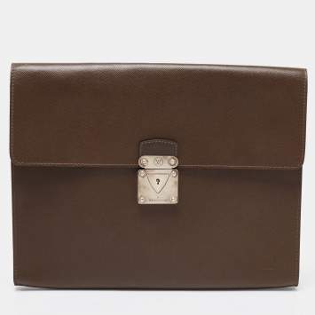 Pre Owned Louis Vuitton Brown Taiga Leather Minuto Portfolio Case