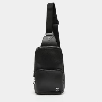 Pre Owned Louis Vuitton Black Taiga Leather Avenue Sling Bag