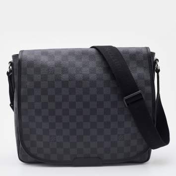Pre Owned Louis Vuitton Damier Graphite Canvas District MM Bag