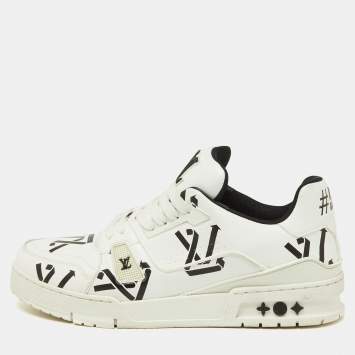 Pre Owned Louis Vuitton White/Black Monogram Faux Leather LV Trainer Sneakers Size 41