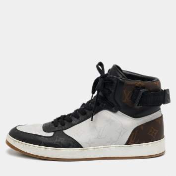 مملوكة مسبقًا Louis Vuitton Multicolor Monogram Canvas and Leather Rivoli Sneakers Size 43.5