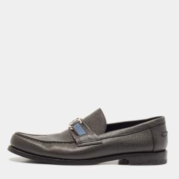 مملوكة مسبقًا Louis Vuitton Black Leather Penny Loafers Size 42