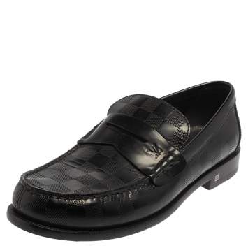 Pre Owned  Louis Vuitton Black Damier Santiago Loafers Size 41