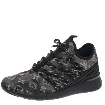مملوكة مسبقًا Louis Vuitton Black Monogram Tie Dye Denim Fastlane Sneakers Size 40