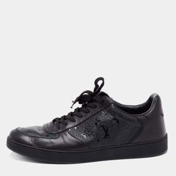 Pre Owned Louis Vuitton Black Leather Rivoli Monogram Low Top Sneakers Size 44