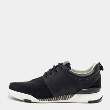 مملوكة مسبقًا Louis Vuitton Black Mesh and Damier Embossed Rubber Fastlane Sneakers Size 42.5