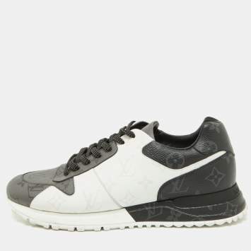 Pre Owned Louis Vuitton Grey/White Monogram Canvas Run Away Sneakers Size 41