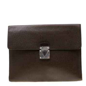 Pre Owned Louis Vuitton Brown Taiga Leather Minuto Portfolio Case