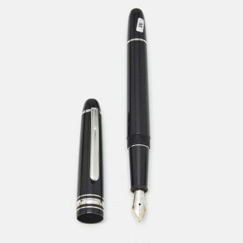 Pre Owned Montblanc Meisterstuck Hommage Frederic Chopin Black Resin Fountain Pen