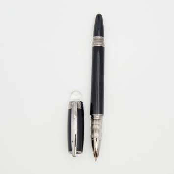 مملوكة مسبقًا Montblanc Black Resin Platinum Coated StarWalker Rollerball Pen