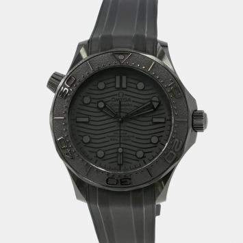 Omega Black Ceramic Seamaster 300M 210.92.44.20.01.003 Automatic Men's Wristwatch 43.5mm