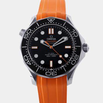 Pre Owned Omega Seamaster Diver 300M 210.32.42.20.01.006 Black Stainless Steel Automatic Men's Watches 42mm
