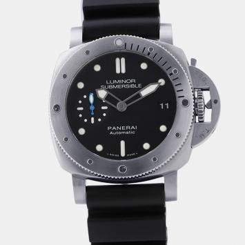 مملوكة مسبقًا Panerai Submersible PAM00682 Black Stainless Steel Automatic Men's Watches 42mm