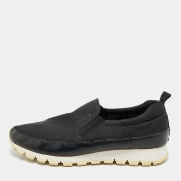مملوكة مسبقًا Prada Sport Size 42 Black Canvas and Leather Slip On Sneakers
