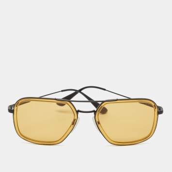 Pre Owned Prada Yellow/Black SPR57X Square Sunglasses 