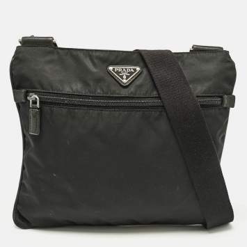 Pre Owned Prada Black Nylon Flat Messenger Bag