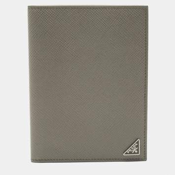 Pre Owned Prada Grey Saffiano Cuir Leather Triangle Logo Bifold Card Case