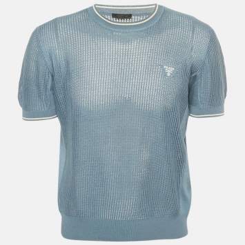 مملوكة مسبقًا تي شيرت برادا شبك مفتوح مدروز بشعار لوغو أزرق لائحة مقاس صغير (سمول)