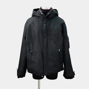 مملوكة مسبقًا Prada Hooded Technical Fabric Down Jacket Size M Black Polyester
