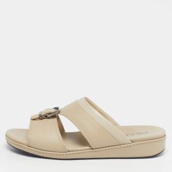 Pre Owned Prada Size 44.5 Cream Leather Double Strap Flat Sandals