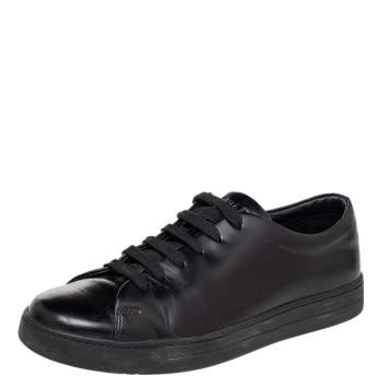 مملوكة مسبقًا Prada Black Leather Low Top Sneakers Size 42