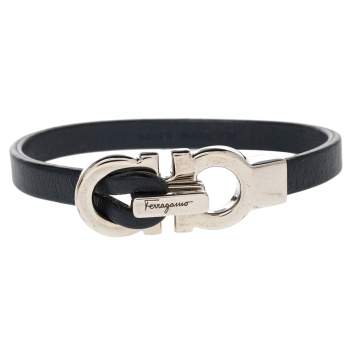 Pre Owned Salvatore Ferragamo Blue Leather Gancini Clasp Bracelet