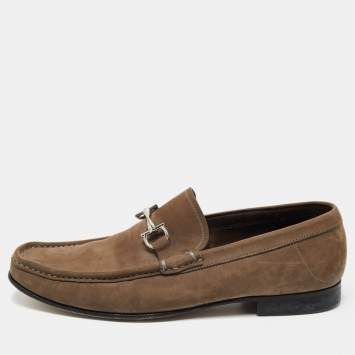 مملوكة مسبقًا Salvatore Ferragamo  Grey Nubuck Leather Gancini Slip On Loafers Size 44.5