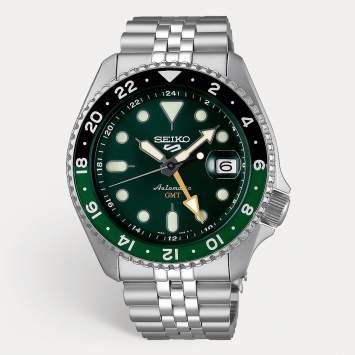 Pre Owned Seiko 5 sports SSK035K1 Green Dial Stainless Steel Men's Wristwatch 42.5mm 