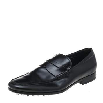 Pre Owned Tod's Black Leather Slip On Loafers Size 42
