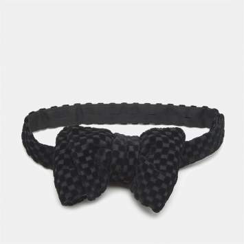 Pre Owned Tom Ford Black Checkered Velvet Bow Tie 
