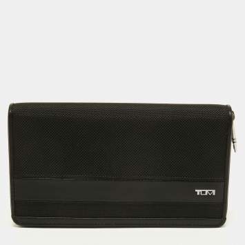 Pre Owned Tumi Black Nylon and Leather Travel Zip Around Wallet