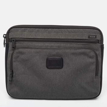 Pre Owned TUMI Black/Grey Nylon Alpha II Laptop Sleeve