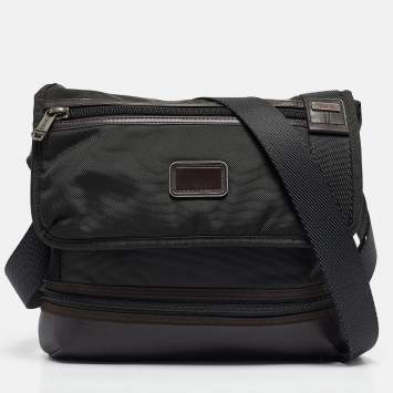Pre Owned TUMI Black/Brown Nylon and Leather Alpha Bravo Beale Messenger Bag